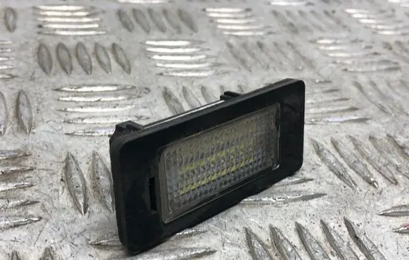 BMW 5 E60 E61 Number plate light