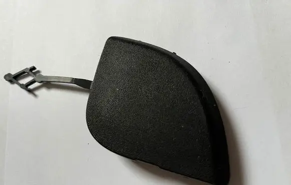 Citroen C3 Aircross Rear bumper row hook cap/cover 13489731