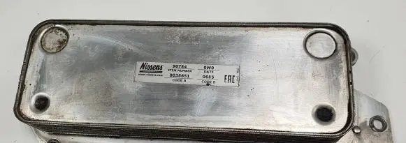 Jeep Grand Cherokee (WK) Engine oil radiator 90784
