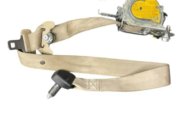 KIA Sorento Front seatbelt 888102P450 888202P450