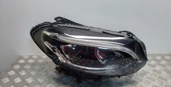 Mercedes-Benz B W246 W242 Headlight/headlamp A2469062801