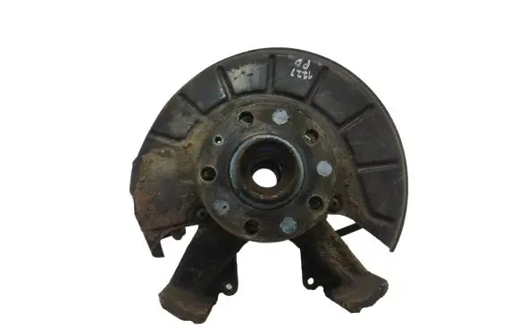 Volkswagen Golf VI Front wheel hub