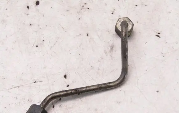 Mazda CX-3 Fuel line pipe 1546