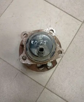 Toyota Sienna XL30 III Rear wheel ball bearing 895440E030