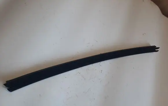 Audi A3 S3 8V Rubber seal rear door window/glass 8V5839479
