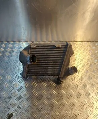 Audi A8 S8 D3 4E Intercooler radiator 4F0145807