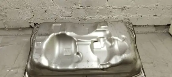 Mercedes-Benz AMG GT R190 C190 Fuel tank A1900012999 A1904703000