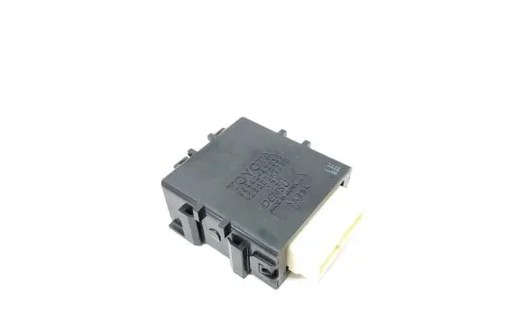 Toyota RAV 4 (XA40) Window control relay 8594042030 4230002080