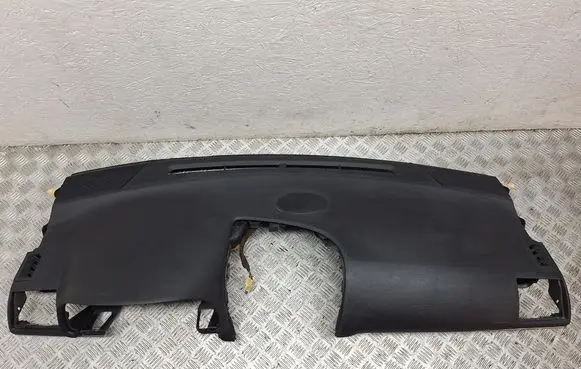 Toyota Avensis T270 Dashboard 5530205060C0 5598105010 8214005010C