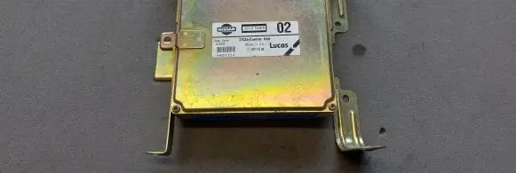 Nissan Primera Engine control unit/module 2371070J60 80115B