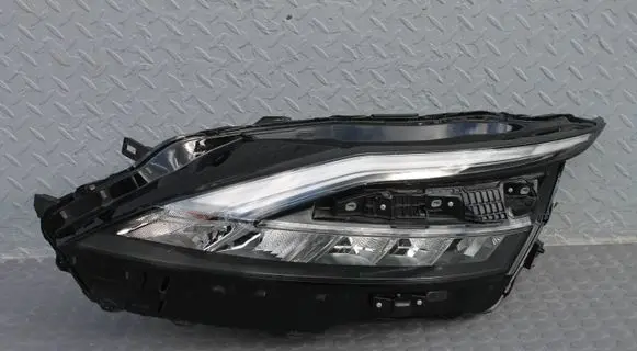 Nissan Qashqai J12 Headlight/headlamp LAMPA-LEWA-LED-J12