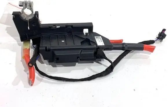 Audi A4 S4 B9 Positive cable (battery) 8W0915459E