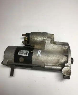 Mitsubishi Pajero Starter motor M008T75074 1810A0