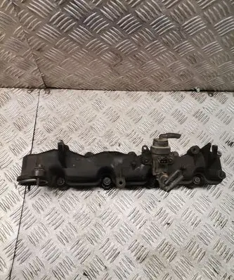 Ford Mondeo Mk III Intake manifold 2s709424bd