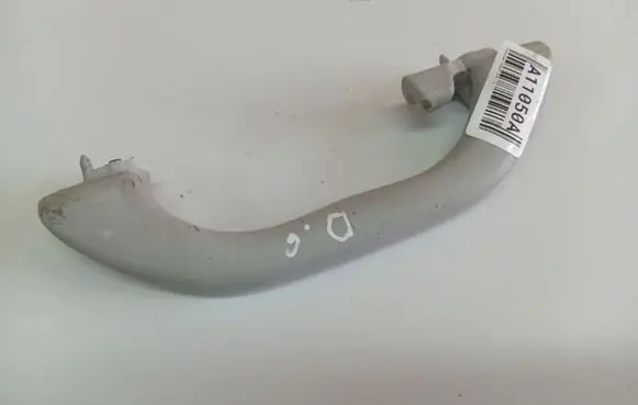 Volkswagen PASSAT B5 Rear interior roof grab handle 3B0857608
