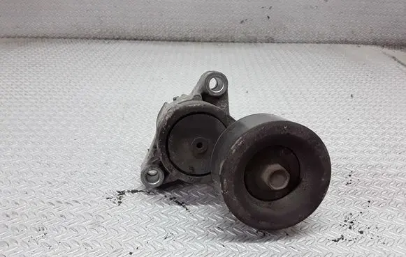 Mazda 6 Generator/alternator belt tensioner