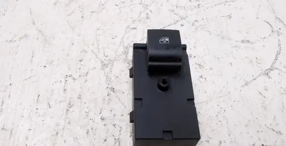 Opel Insignia A Electric window control switch 22915110 371003 528032