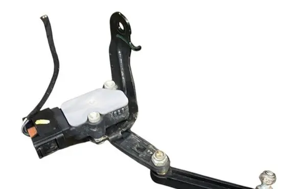 BMW X6 F16 Rear air suspension level height sensor 6853747 37146853747