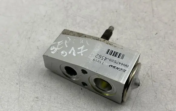 Air conditioning (A/C) expansion valve