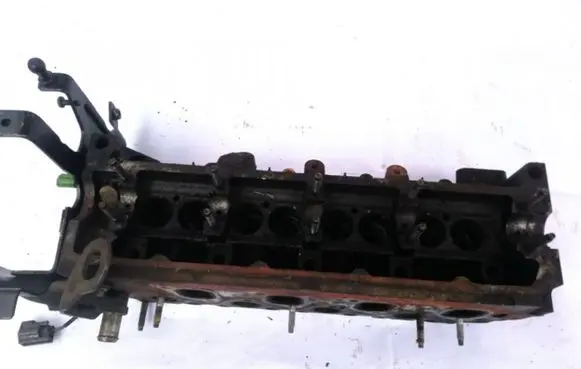 Ford Transit Engine head 6g9q6090a1a