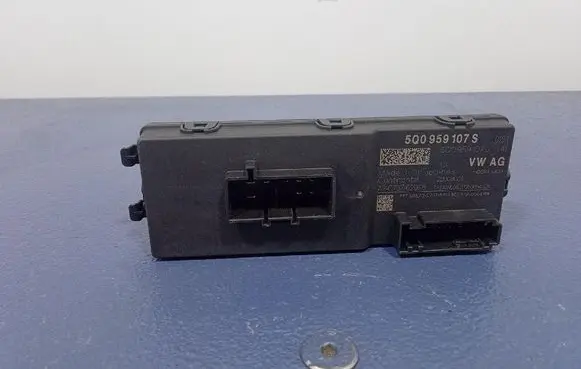 Skoda Superb B5 (3U) Other control units/modules 5Q0959107S