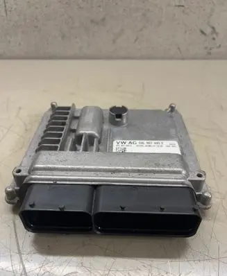 Seat Leon (5F) Engine control unit/module 04L907445E 28499989