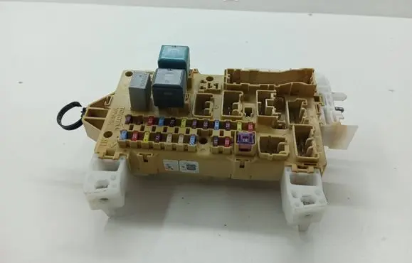 Toyota Corolla Verso AR10 Fuse box set 892210F010 4331777066