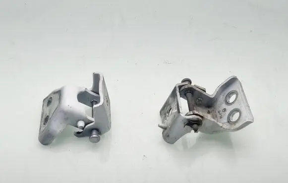 Citroen Berlingo Front door hinge set 