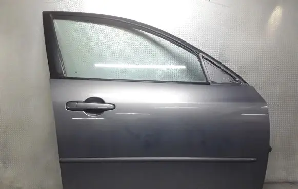 Mazda 3 I Front door