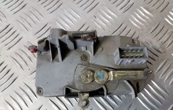 Fiat Ulysse Front door lock