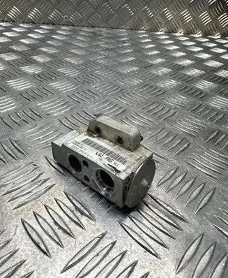 Skoda Yeti (5L) Air conditioning (A/C) expansion valve 1K0820679 1K2820103
