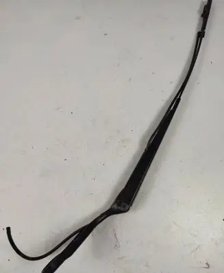 Mercedes-Benz Sprinter W906 Front wiper blade arm A0018205944