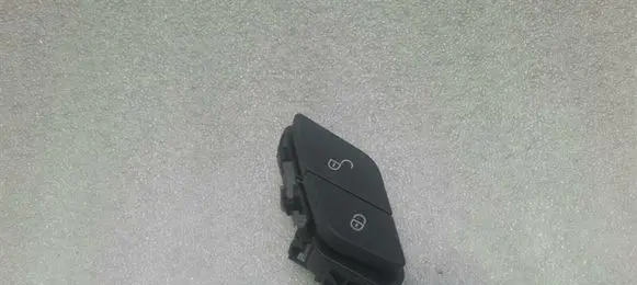 Mercedes-Benz S W222 Central locking switch button A2229057607