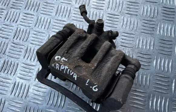 Chevrolet Captiva Rear brake caliper