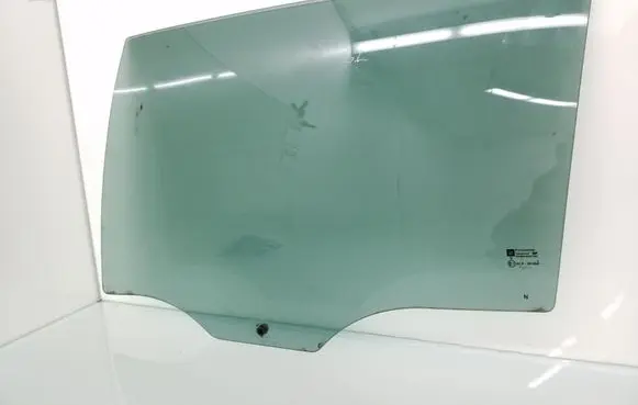 Opel Signum Rear door window glass