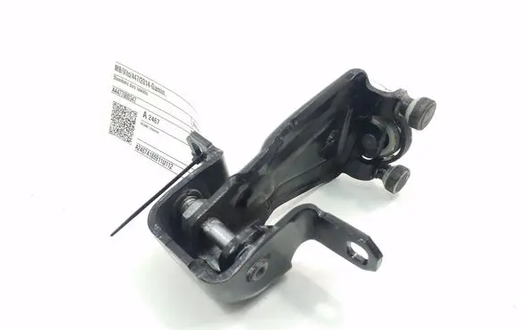 Mercedes-Benz Vito Viano W447 Sliding door middle roller runner A4477600347