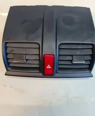 Honda CR-V Dash center air vent grill 77610SWAA0