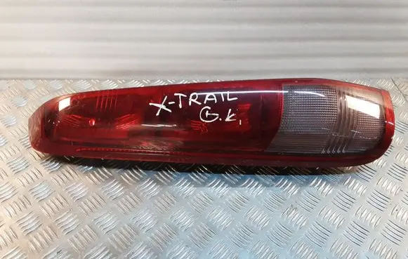 Nissan X-Trail T30 Rear/tail lights