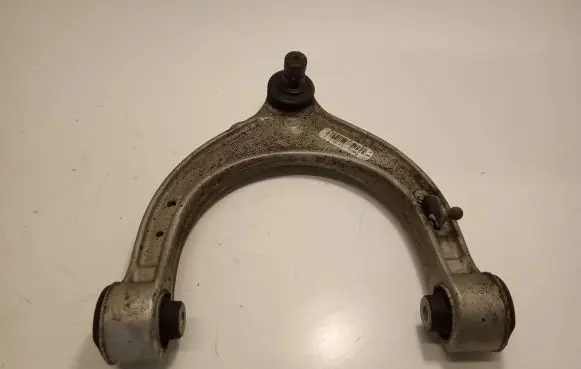 BMW 5 G30 G31 Front lower control arm/wishbone QL686118502