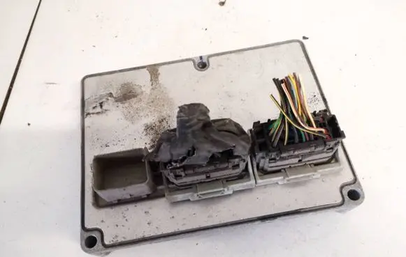 Volvo S40 Engine control unit/module 30729274a 3m51-r6k034af