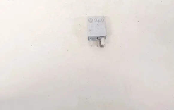 Audi A3 S3 8P Other relay 1k0951253