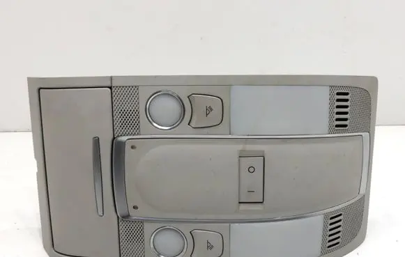 Audi A6 Allroad C6 Headlining lighting console trim 4F0947135BQ
