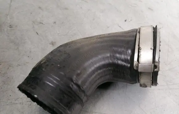 Volkswagen Golf Plus Intercooler hose/pipe 1K0145838