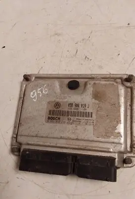 Volkswagen Sharan Engine control unit/module 038906019J
