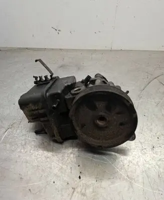 Mercedes-Benz Sprinter W906 Power steering pump a0064667801 9992900