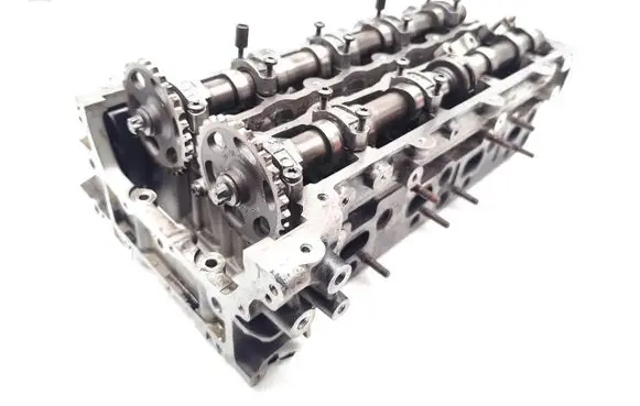 Mercedes-Benz Sprinter W906 Engine head R651015 A6510103120
