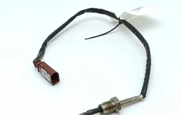 Audi A4 S4 B9 8W Exhaust gas temperature sensor 8W0906088B
