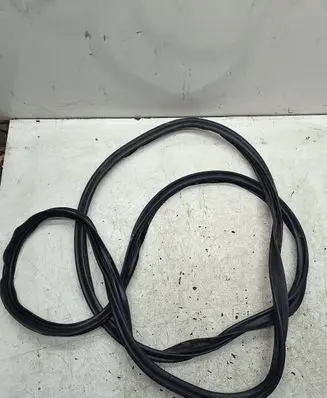 Audi A7 S7 4G Trunk rubber seal (body) 