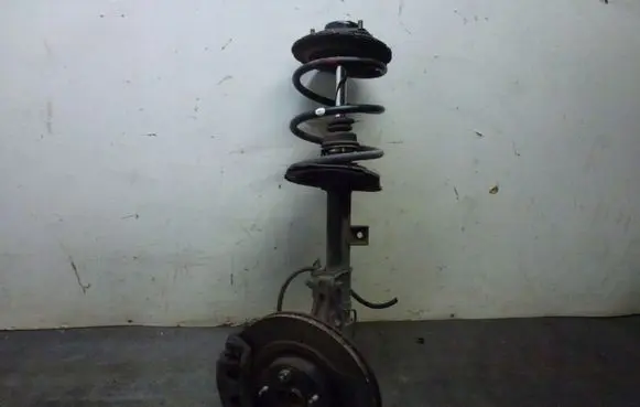 Nissan Murano Z50 Front wheel hub spindle knuckle