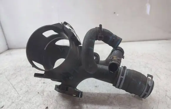 Mercedes-Benz C W204 Fuel filter bracket/mount holder A6512001056
